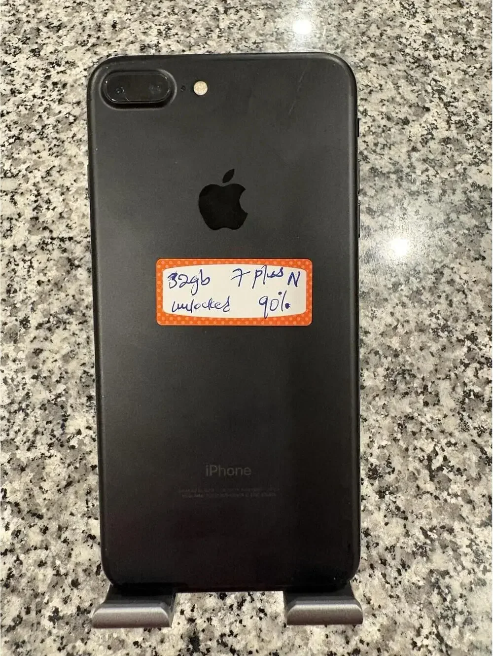Apple iPhone 7 Plus - 32 GB - Black(Unlocked) Battery Health 90% N